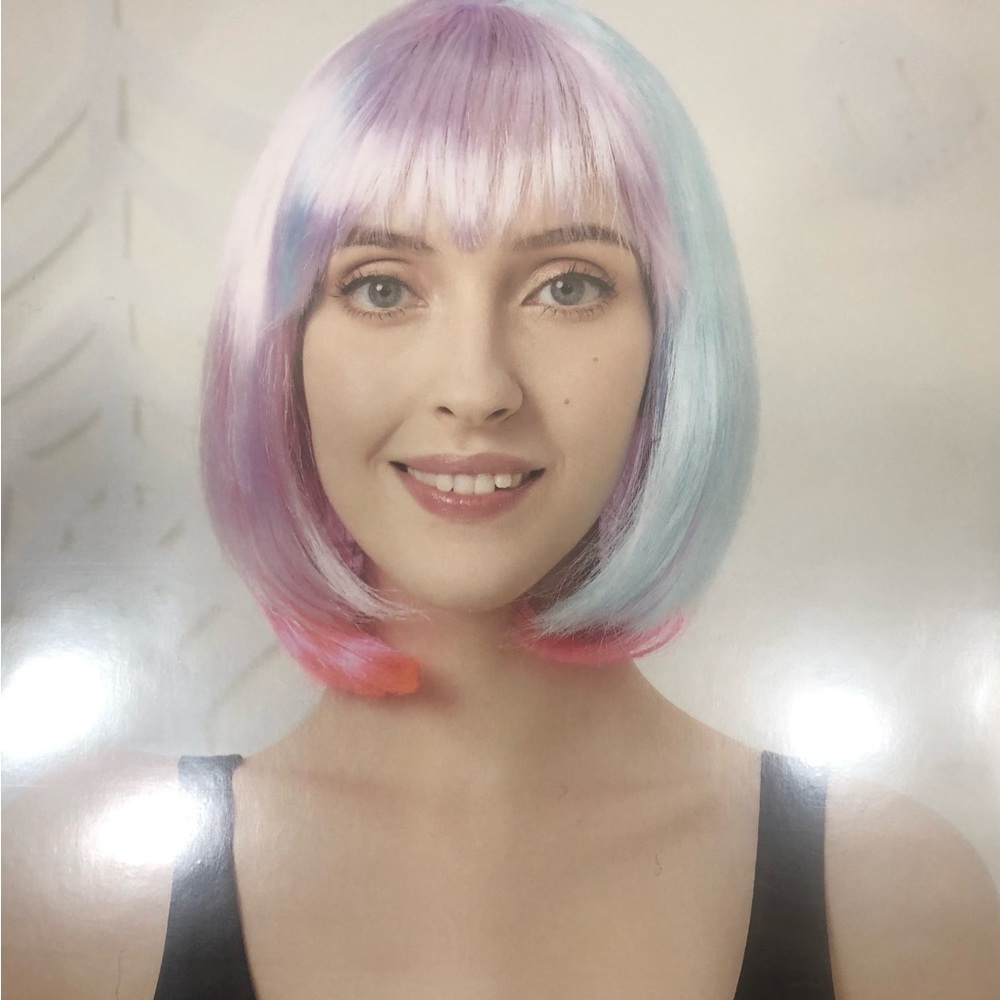 Multicolor wig - Picture 3 of 6